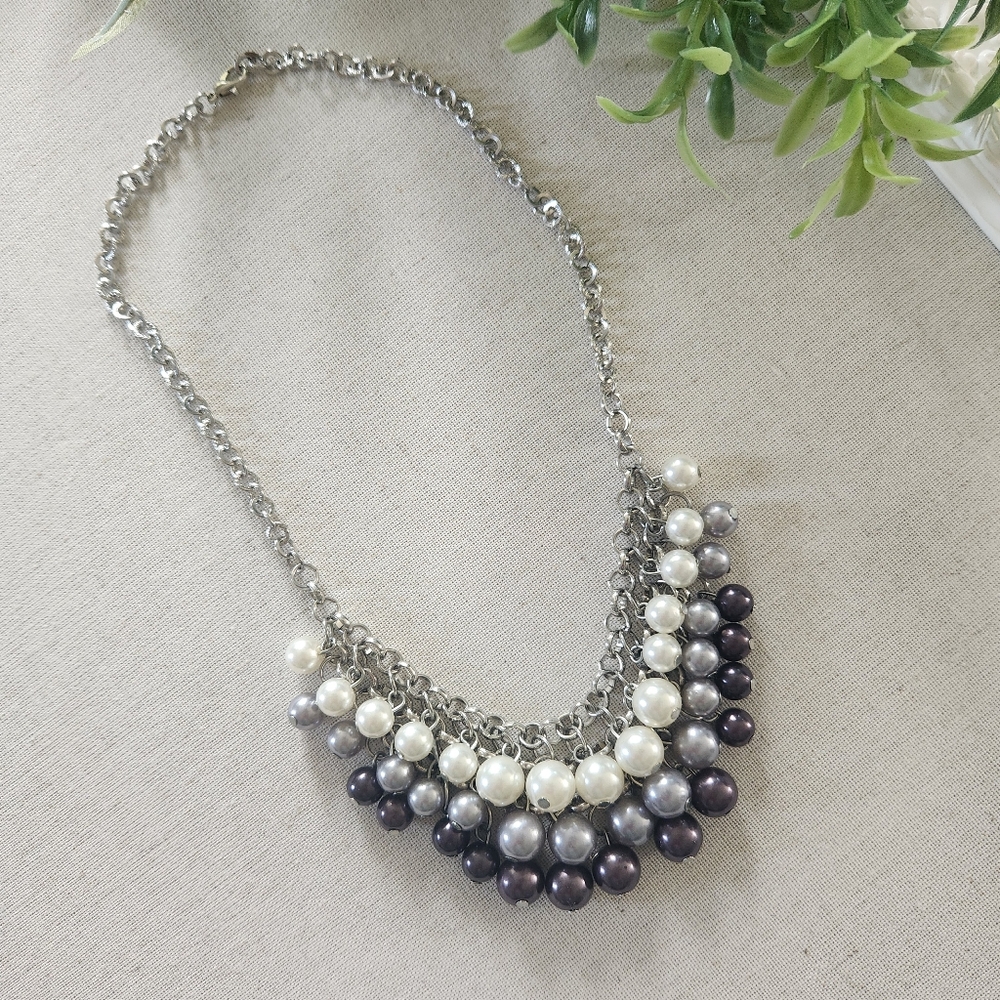 Necklace - faux pearl silvertone clasp -  jewelry